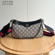 Gucci Hobo Bags